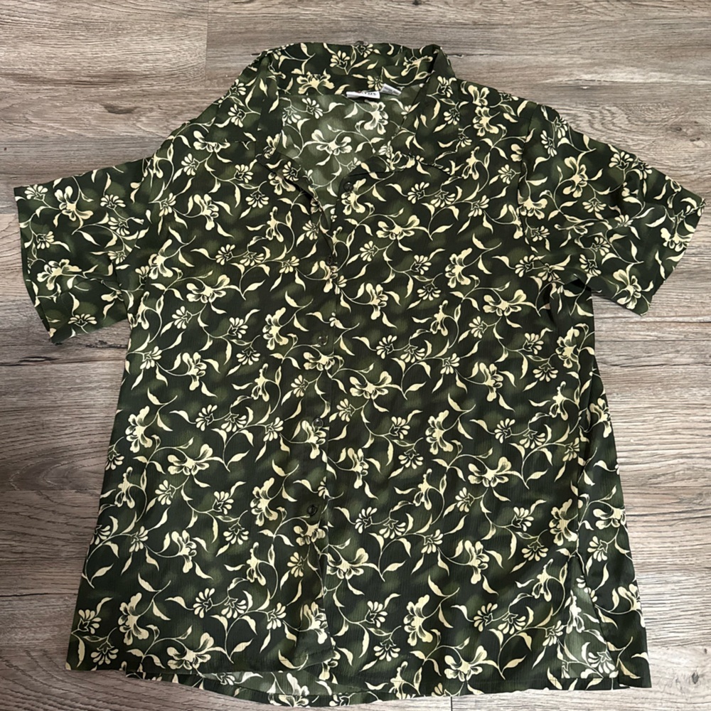 Kaktus Olive and Cream Floral Top
